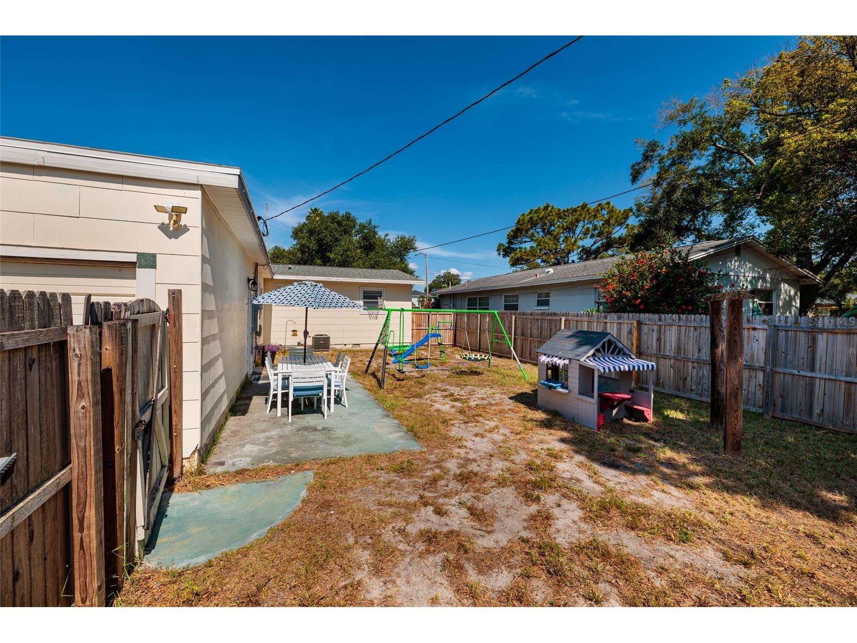 4939 Dr Martin Luther King Jr Street N Saint Petersburg FL 33703 TB8524167 image20