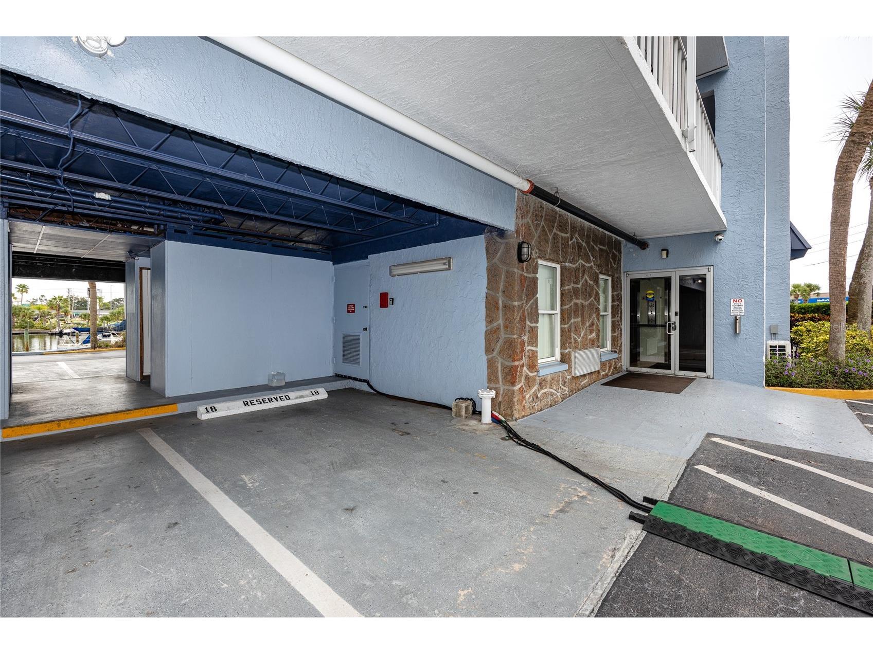 4939 Floramar Terrace #605 New Port Richey FL 34652 - GULF HARBOR MARINA TB8428003 image5