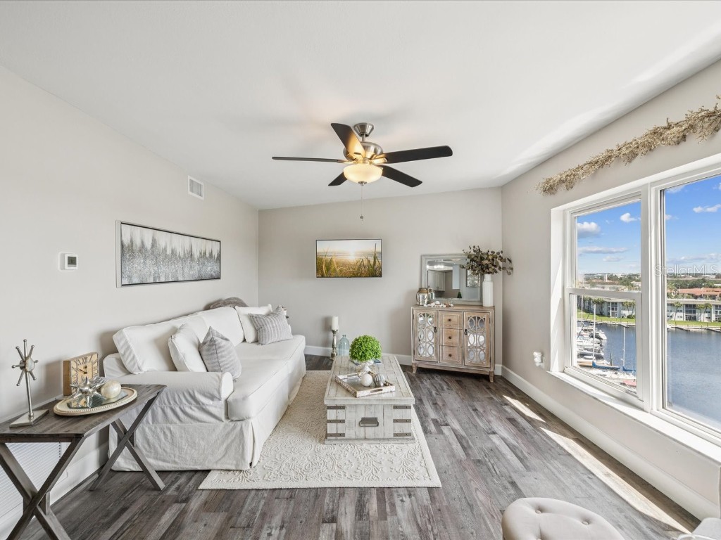 4939 Floramar Terrace #808 New Port Richey FL 34652 W7877583 image2