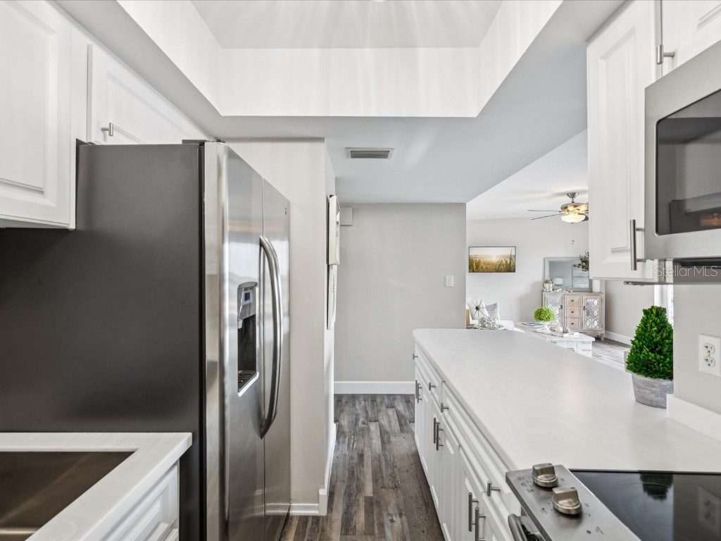 4939 Floramar Terrace #808 New Port Richey FL 34652 W7877583 image3