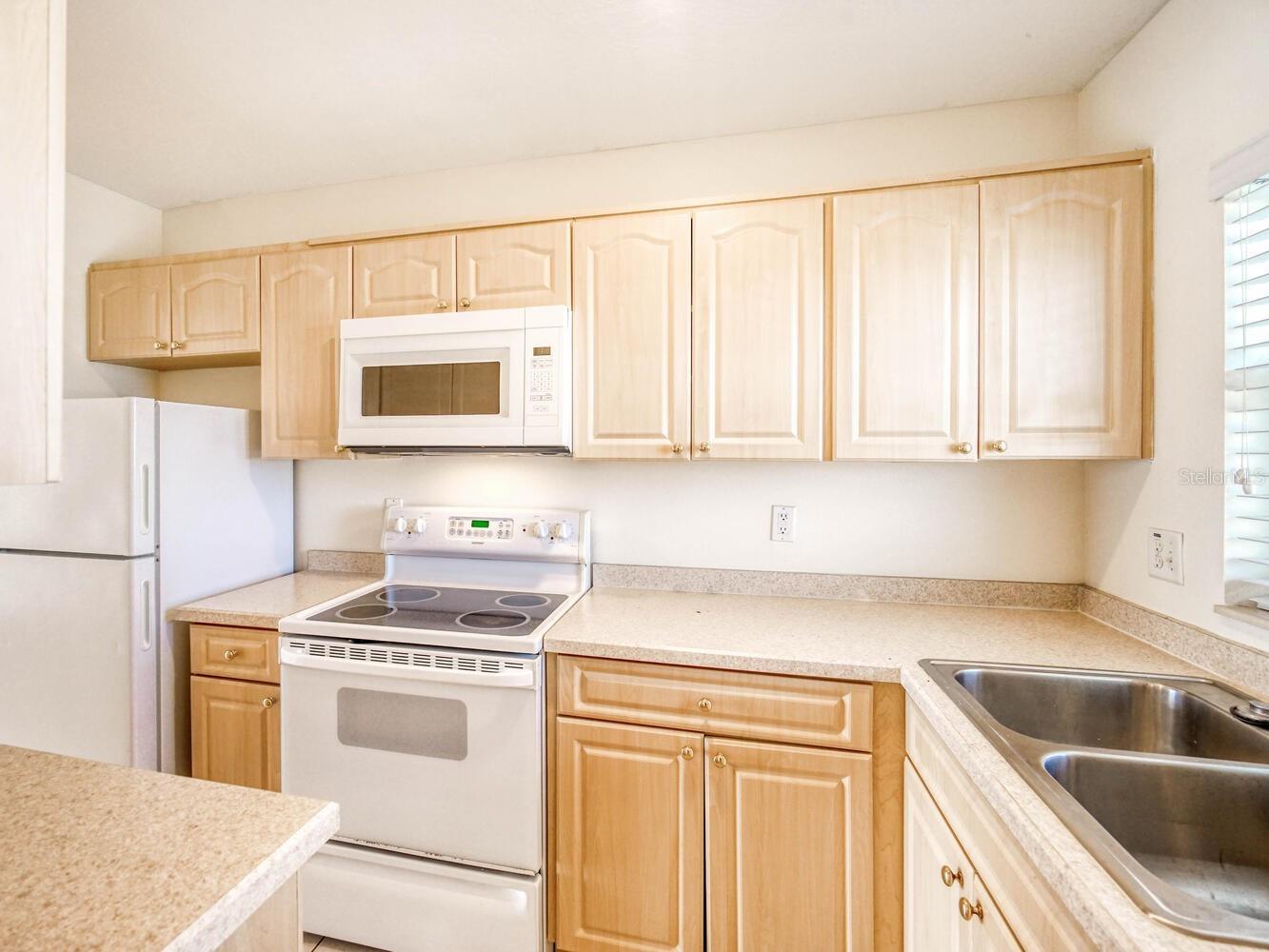 4939 Floramar Terrace #904 New Port Richey FL 34652 - FLORAMAR NORTH CHANNEL W7883186 image6