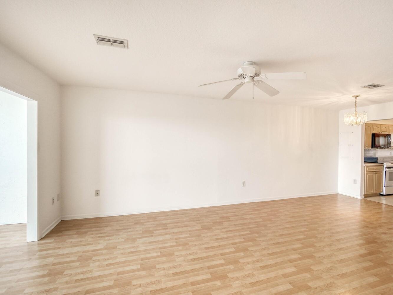 4939 Floramar Terrace #912 New Port Richey FL 34652 W7883189 image16