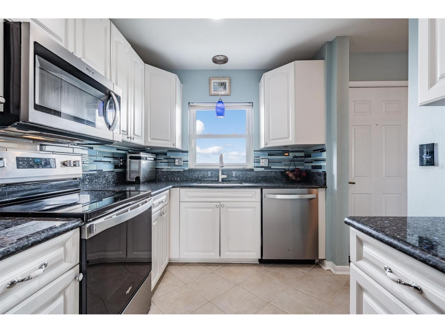 4939 Floramar Terrace #914 New Port Richey FL 34652 W7886681 image3
