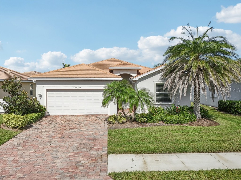 4939 Grand Cypress Boulevard North Port FL 34287 A4670838 image37
