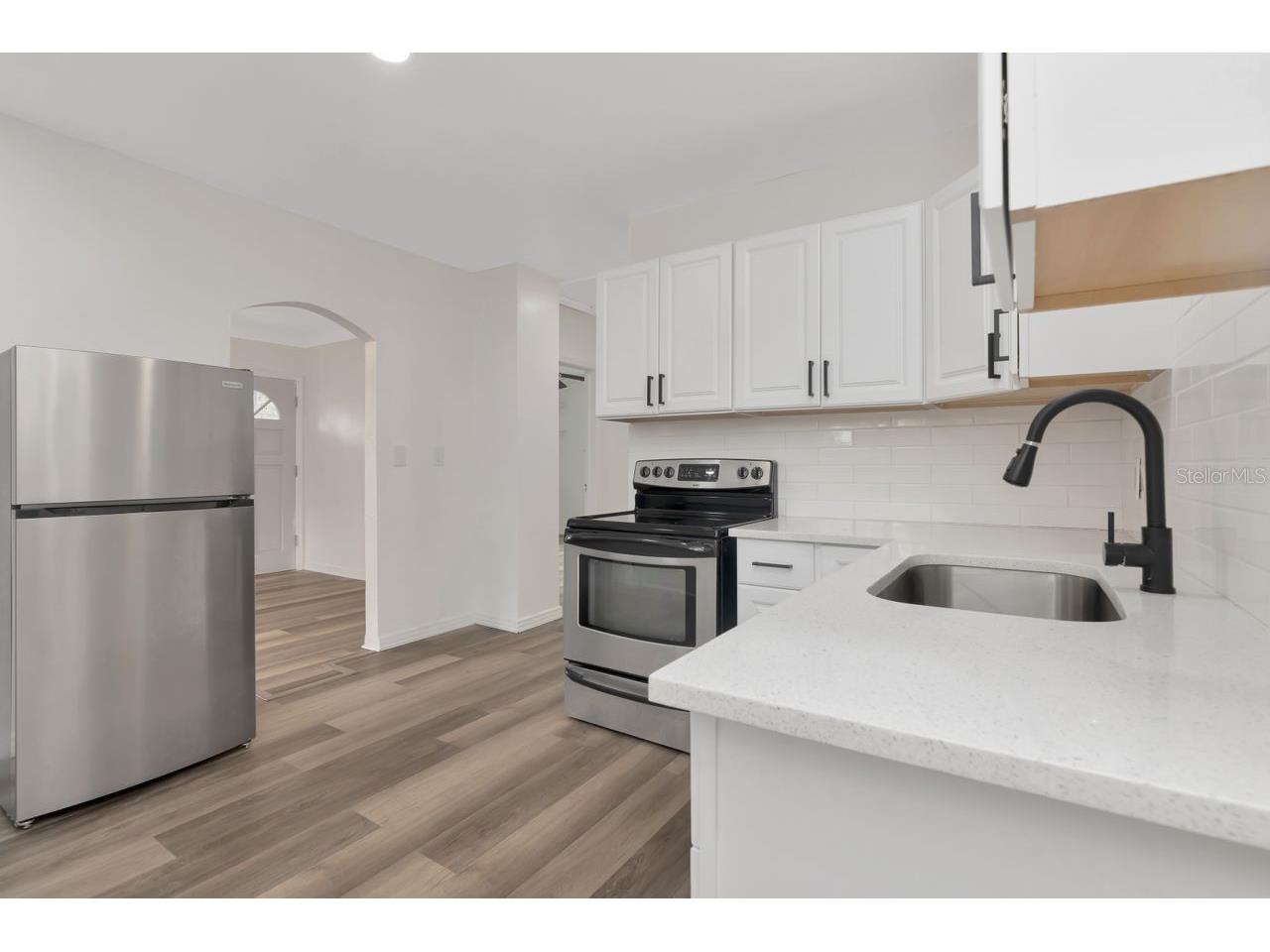 4939 Haines Road N Saint Petersburg FL 33714 TB8503985 image5