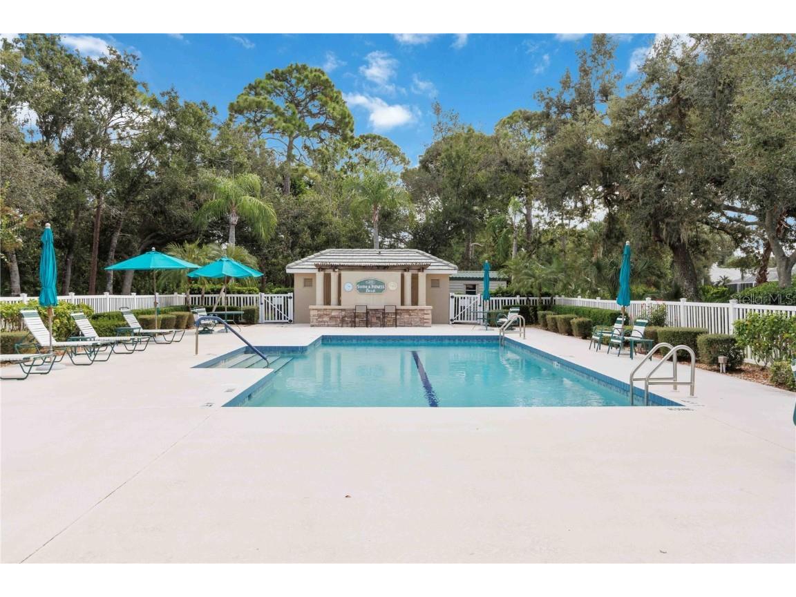 4939 Lakescene Place Sarasota FL 34243 A4666639 image36