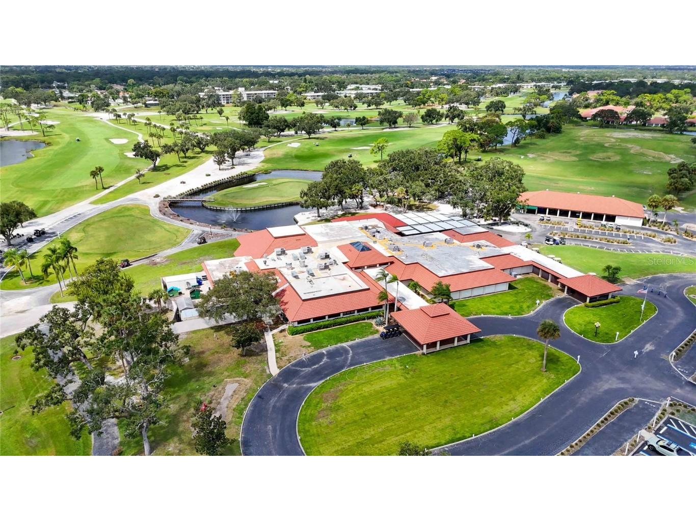 4939 Lakescene Place Sarasota FL 34243 A4666639 image41