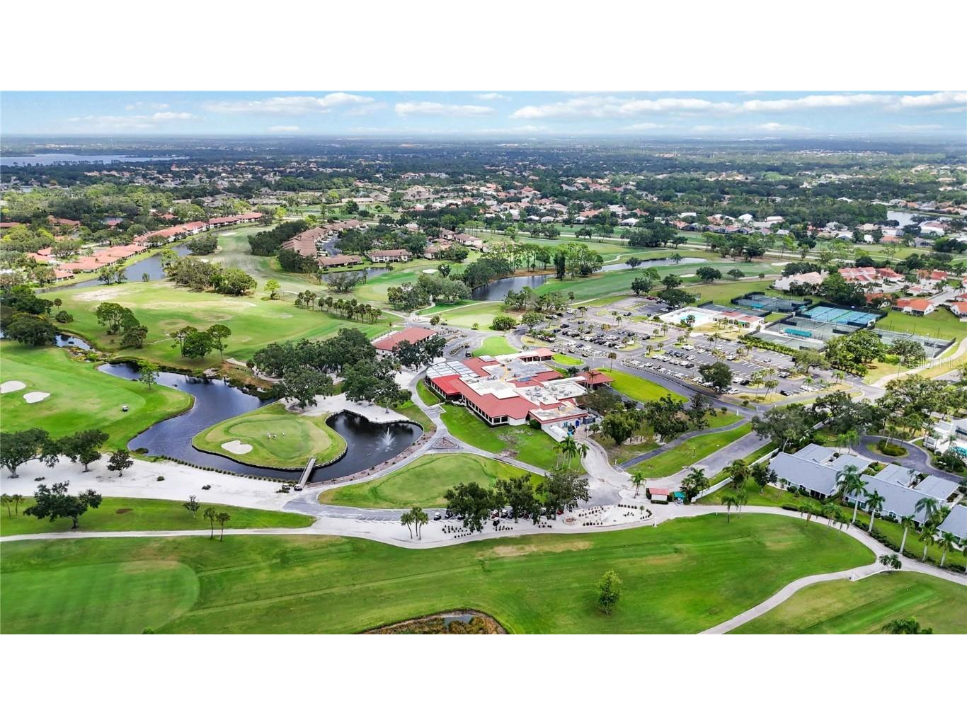 4939 Lakescene Place Sarasota FL 34243 A4666639 image42