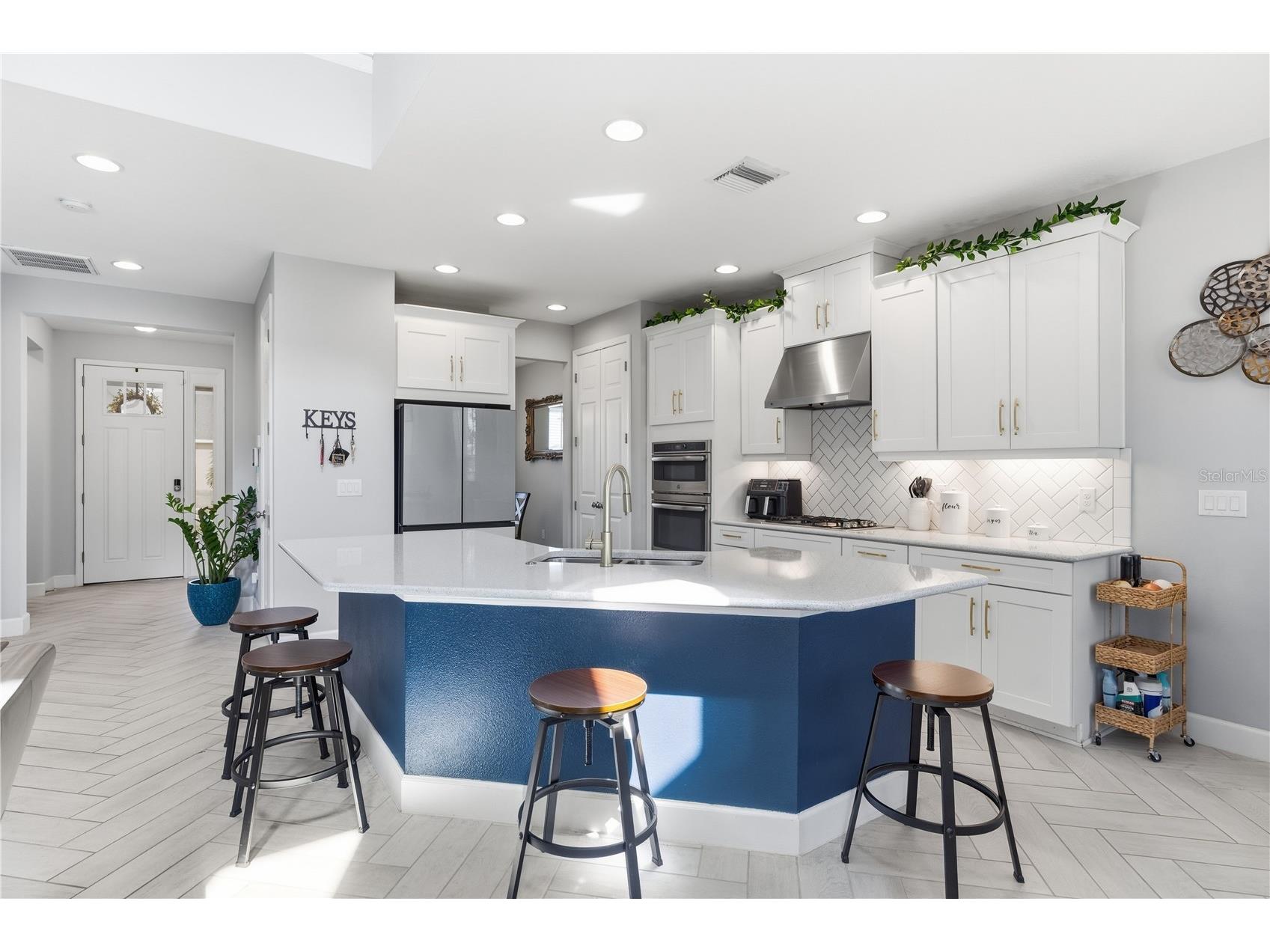 4939 Los Robles Court Palmetto FL 34221 TB8485368 image7