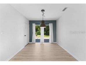  Saint Petersburg FL 33708 TB8413998 image9