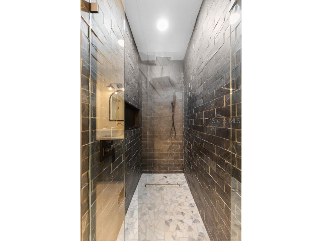 4939 Woodland Drive Saint Petersburg FL 33708 TB8450586 image22