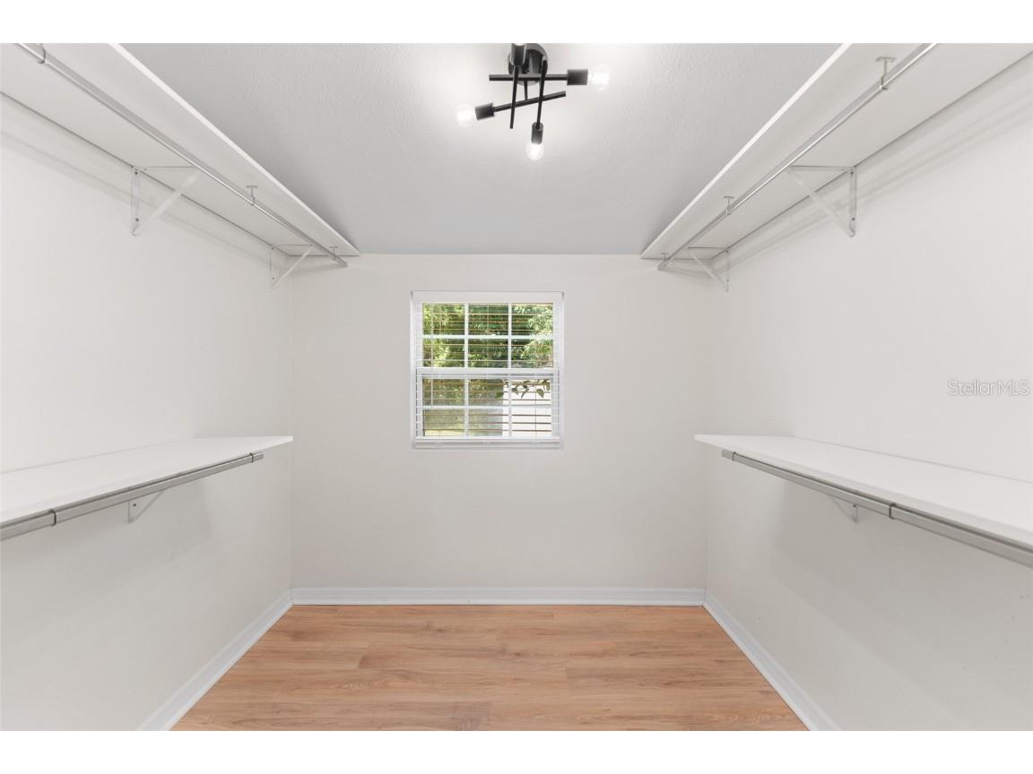 4939 Woodland Drive Saint Petersburg FL 33708 TB8450586 image23