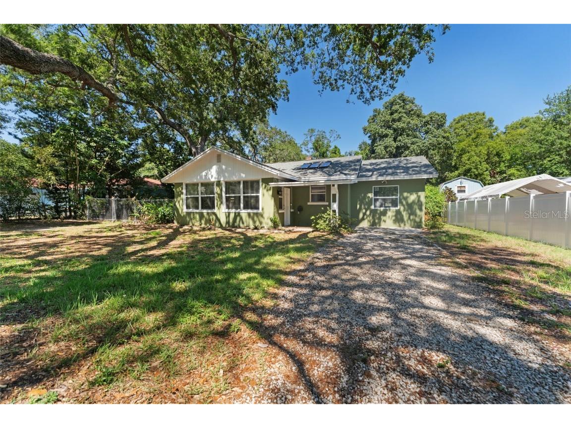 4939 Woodland Drive Saint Petersburg FL 33708 TB8450586 image3