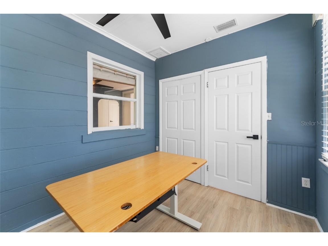 4939 Woodland Drive Saint Petersburg FL 33708 TB8450586 image32