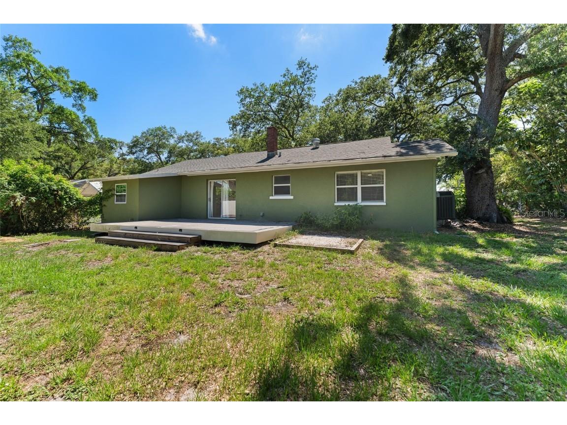 4939 Woodland Drive Saint Petersburg FL 33708 TB8450586 image39