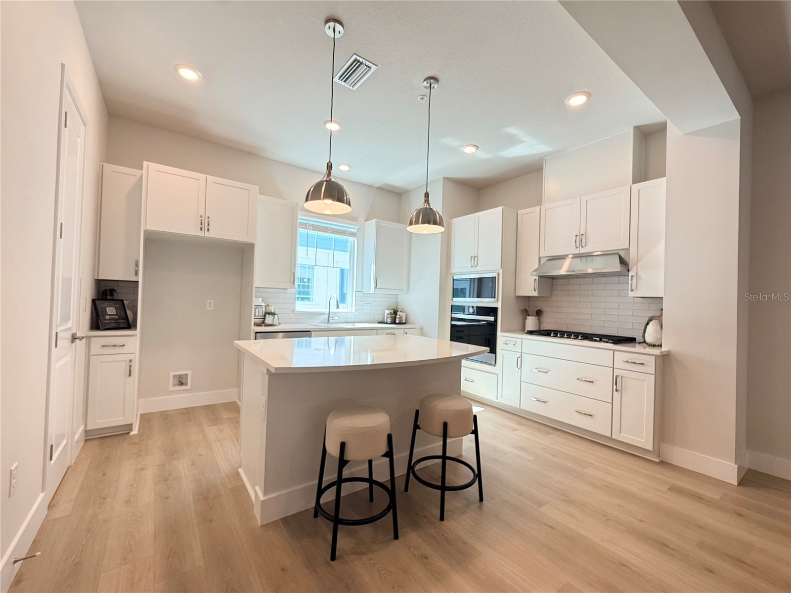 494 31st Way N Saint Petersburg FL 33713 TB8416204 image10