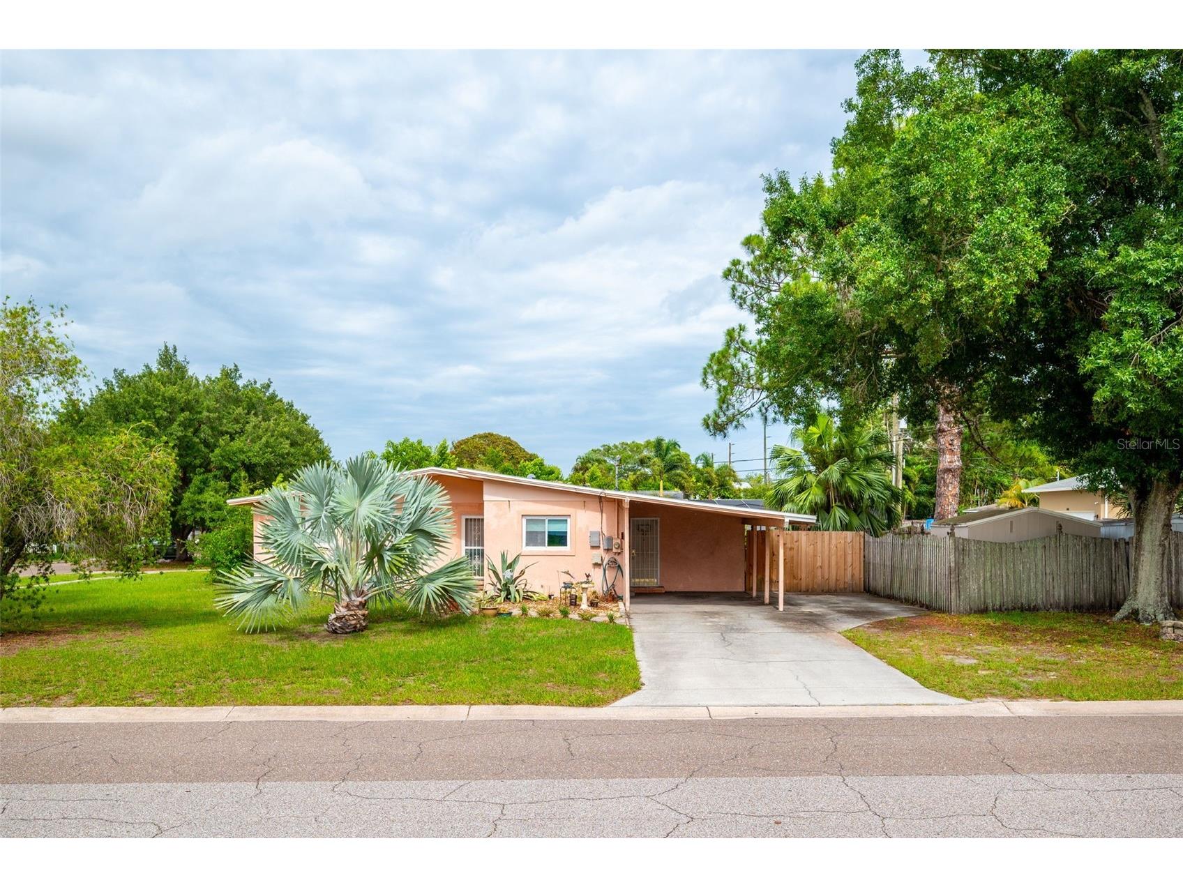 494 34th Avenue N Saint Petersburg FL 33704 TB8512643 image1