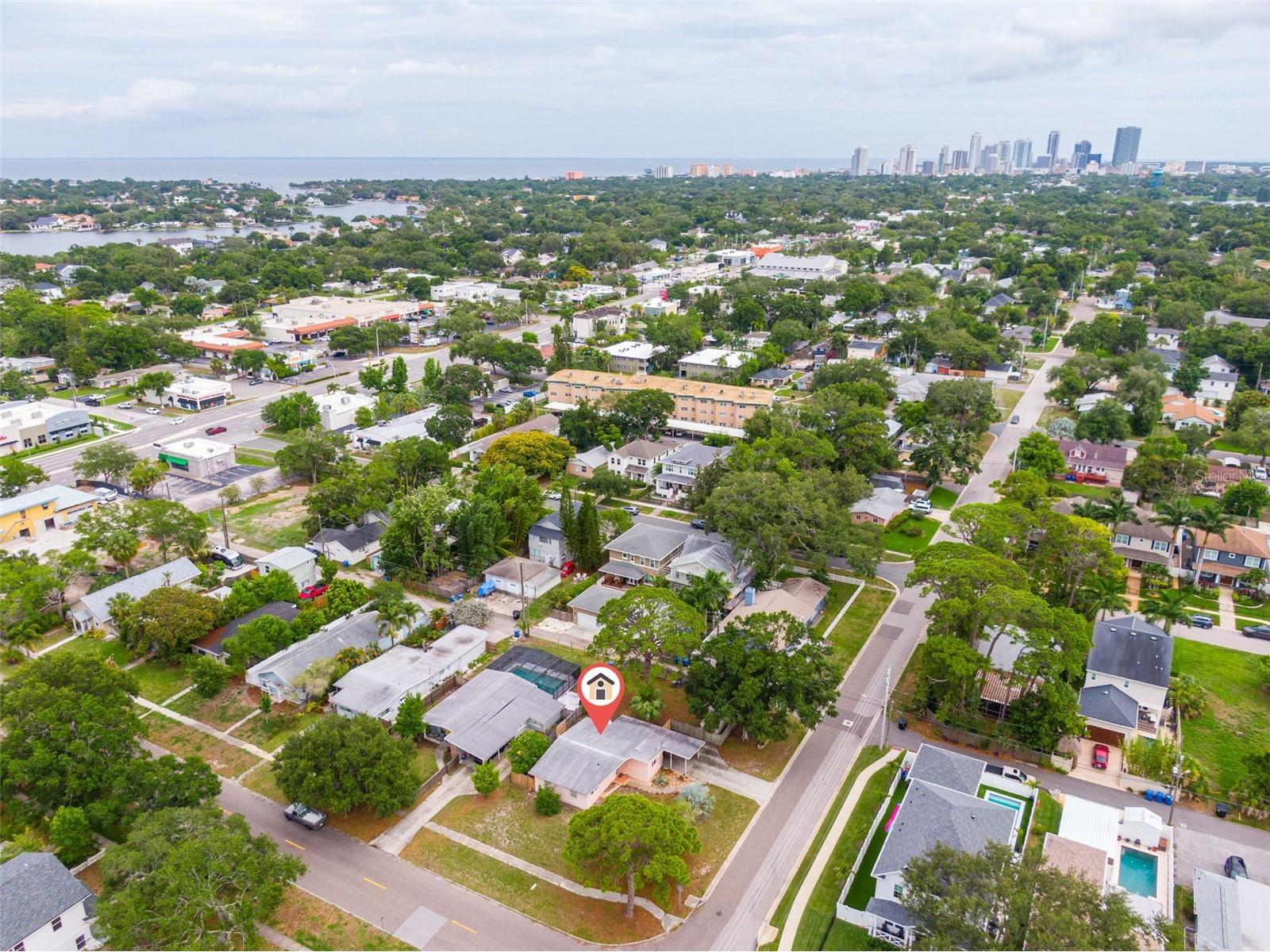 494 34th Avenue N Saint Petersburg FL 33704 TB8512643 image7