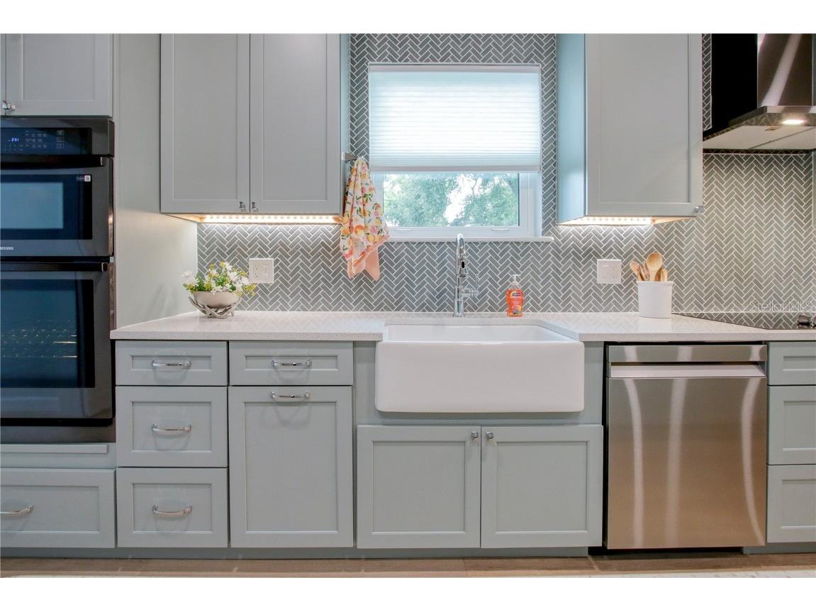 494 39th Avenue N Saint Petersburg FL 33703 TB8389184 image10