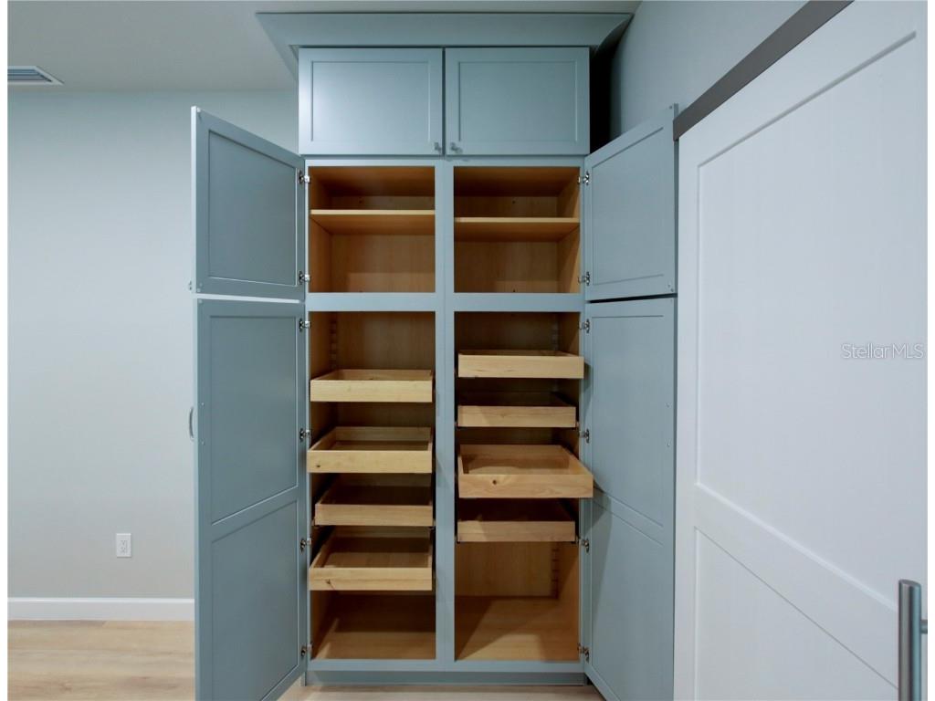 494 39th Avenue N Saint Petersburg FL 33703 TB8389184 image14