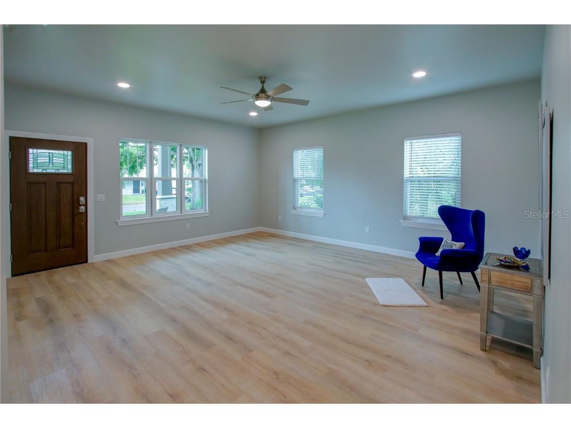 494 39th Avenue N Saint Petersburg FL 33703 TB8389184 image16