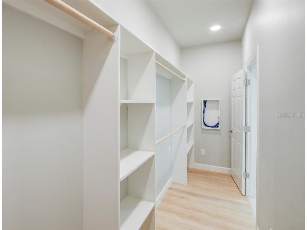 494 39th Avenue N Saint Petersburg FL 33703 TB8389184 image30