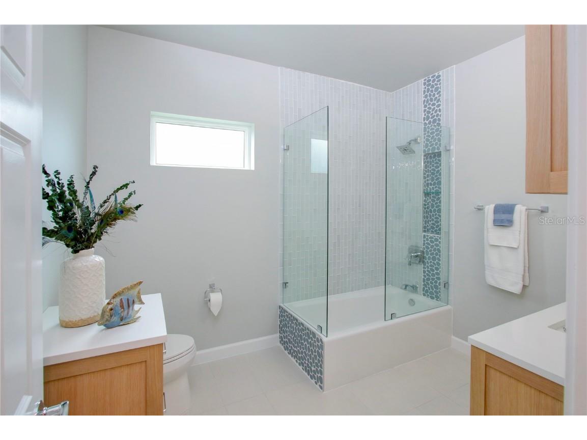 494 39th Avenue N Saint Petersburg FL 33703 TB8389184 image31