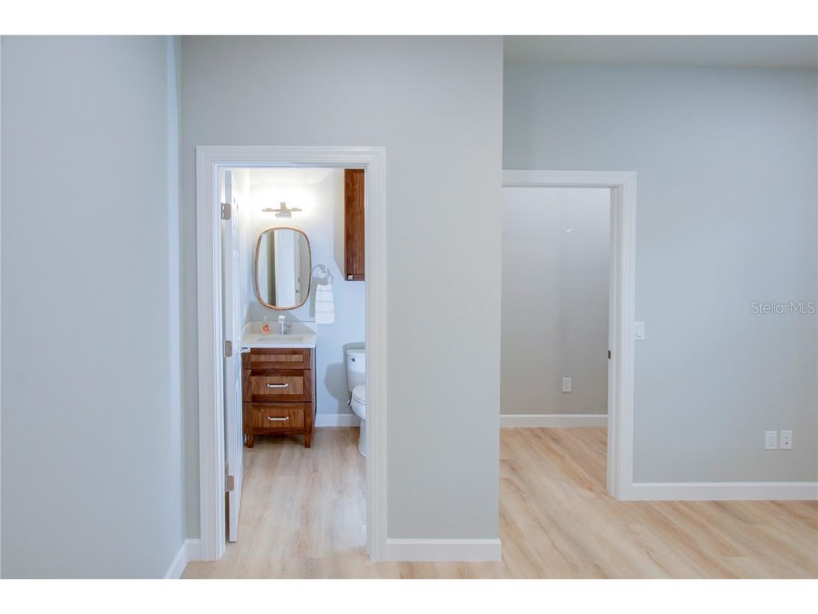 494 39th Avenue N Saint Petersburg FL 33703 TB8389184 image36