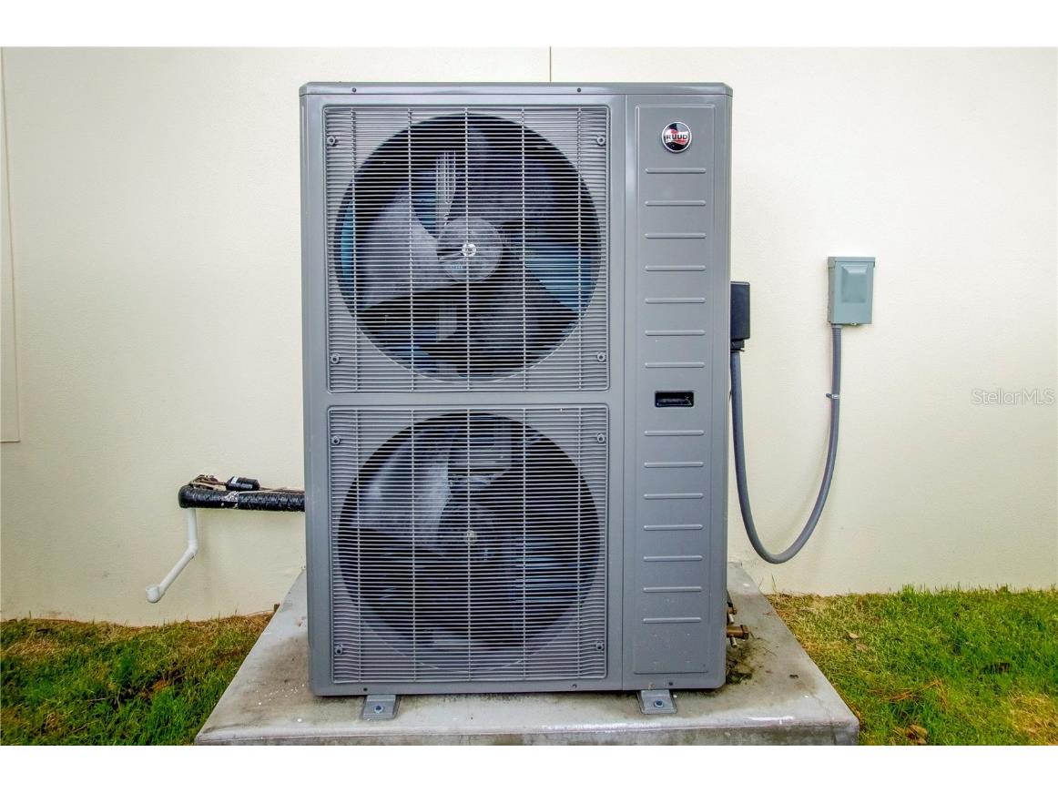 494 39th Avenue N Saint Petersburg FL 33703 TB8389184 image42