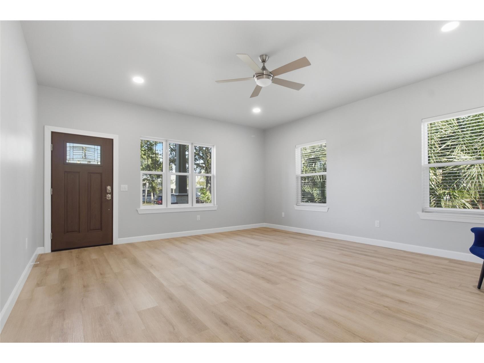 494 39th Avenue N Saint Petersburg FL 33703 TB8479521 image10