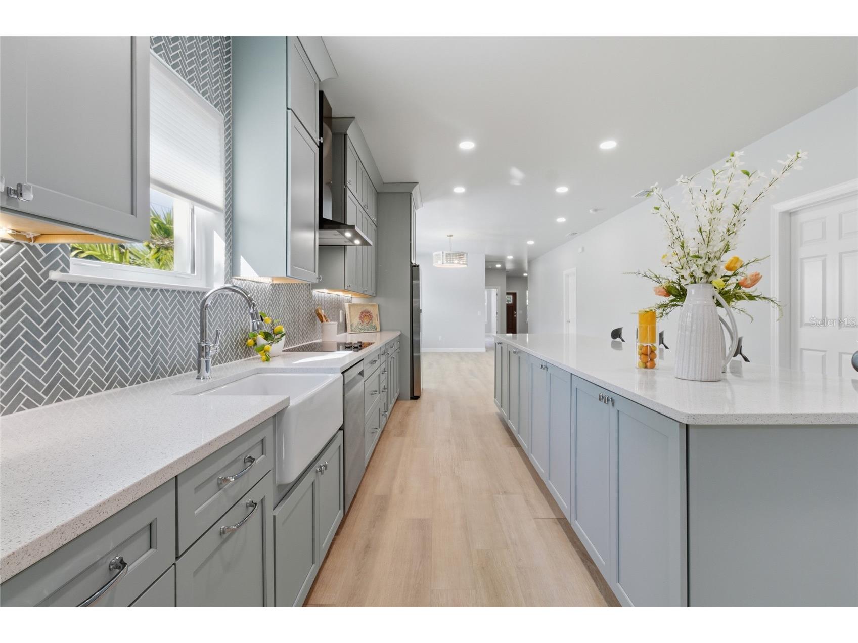 494 39th Avenue N Saint Petersburg FL 33703 TB8479521 image25