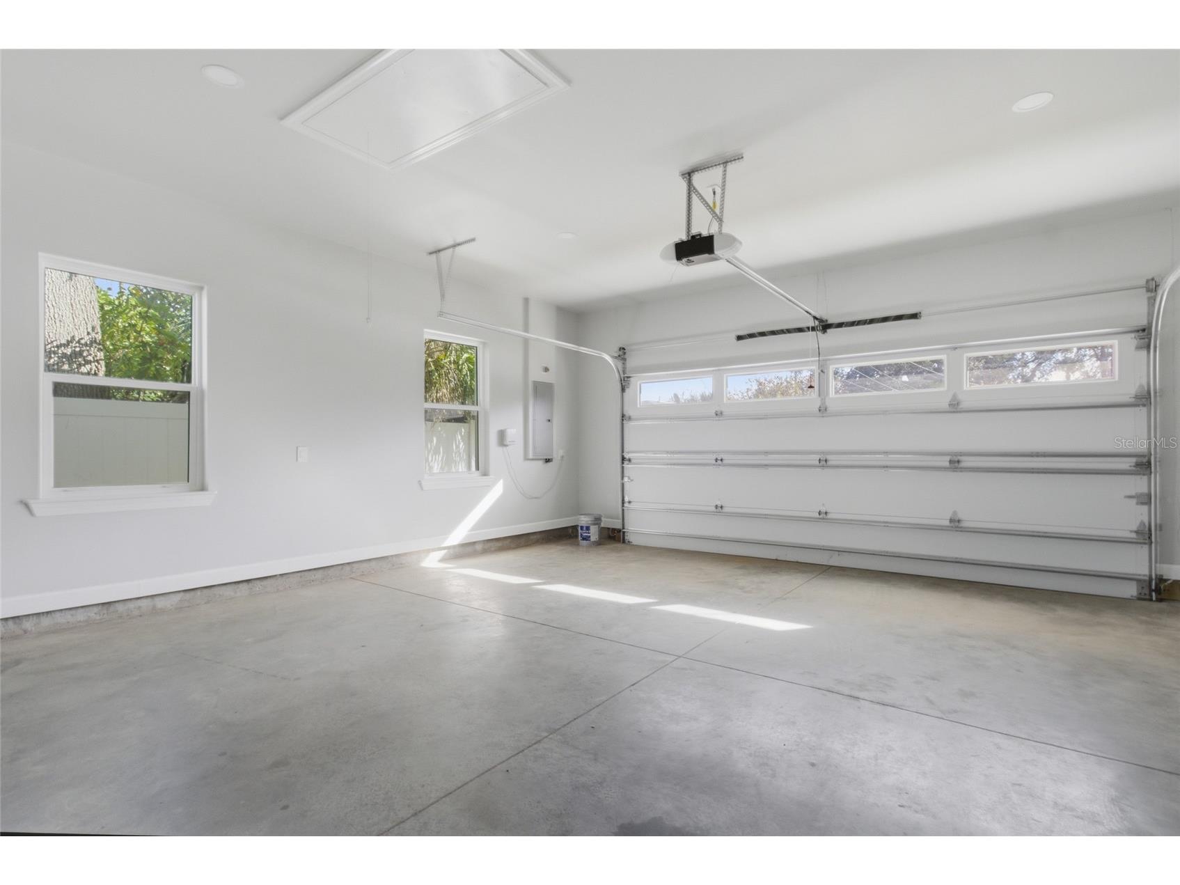 494 39th Avenue N Saint Petersburg FL 33703 TB8479521 image45