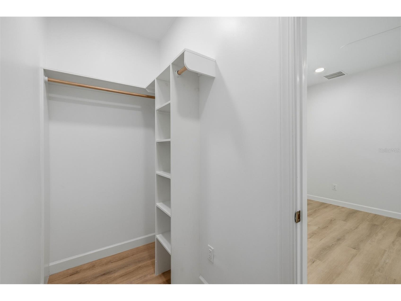 494 39th Avenue N Saint Petersburg FL 33704 TB8492650 image24