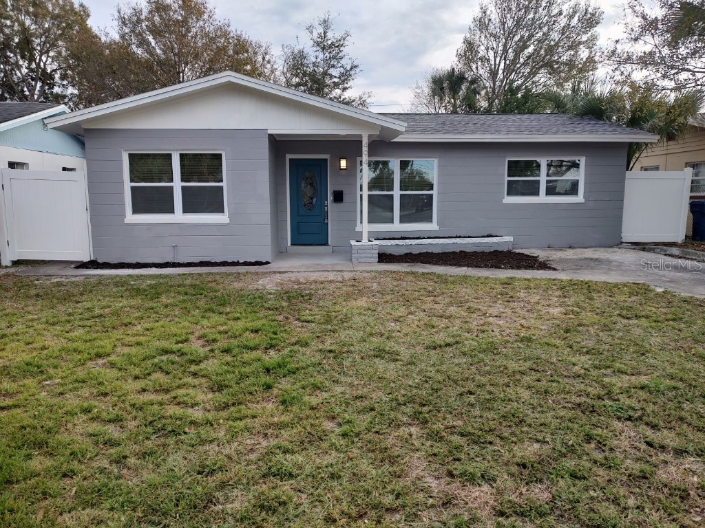 494 86th Avenue N Saint Petersburg FL 33702 U8221170 image1