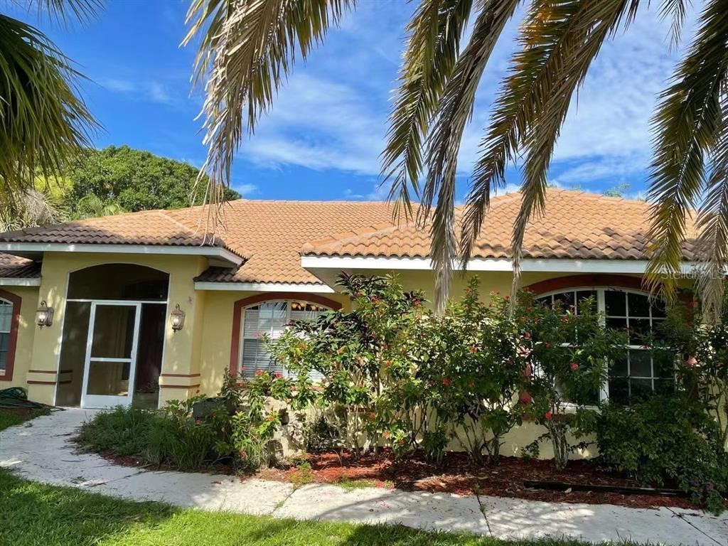 494 Lake Of The Woods Drive Venice FL 34293 A4610859 image1
