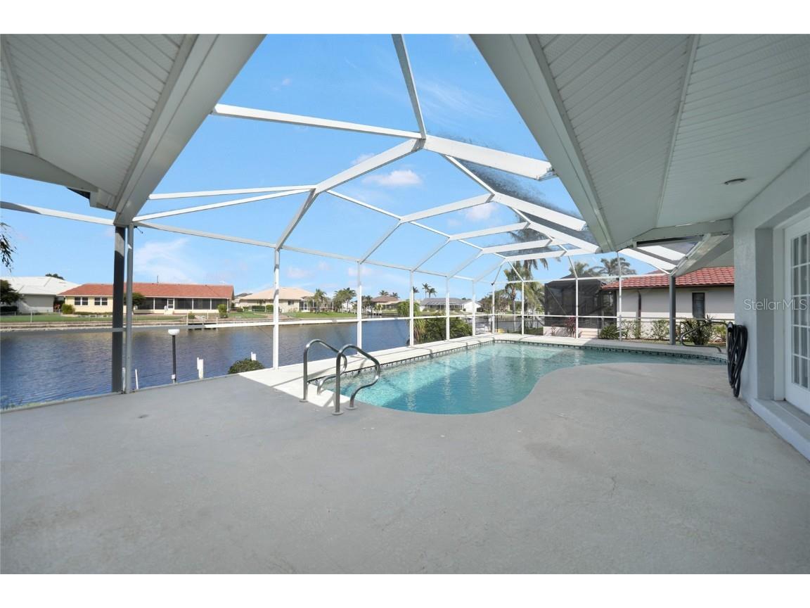 494 Monaco Drive Punta Gorda FL 33950 C7506063 image3