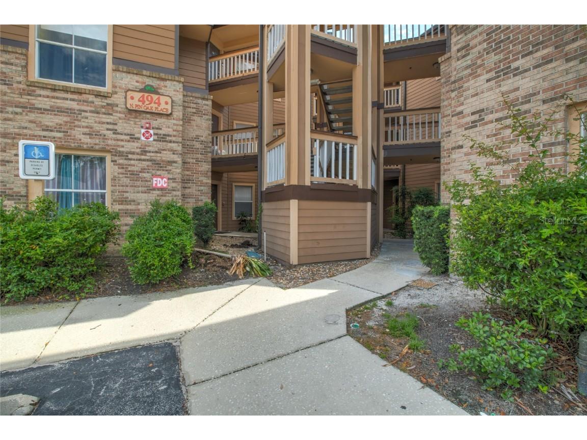 494 N Pin Oak Place #302 Longwood FL 32779 O6121417 image1