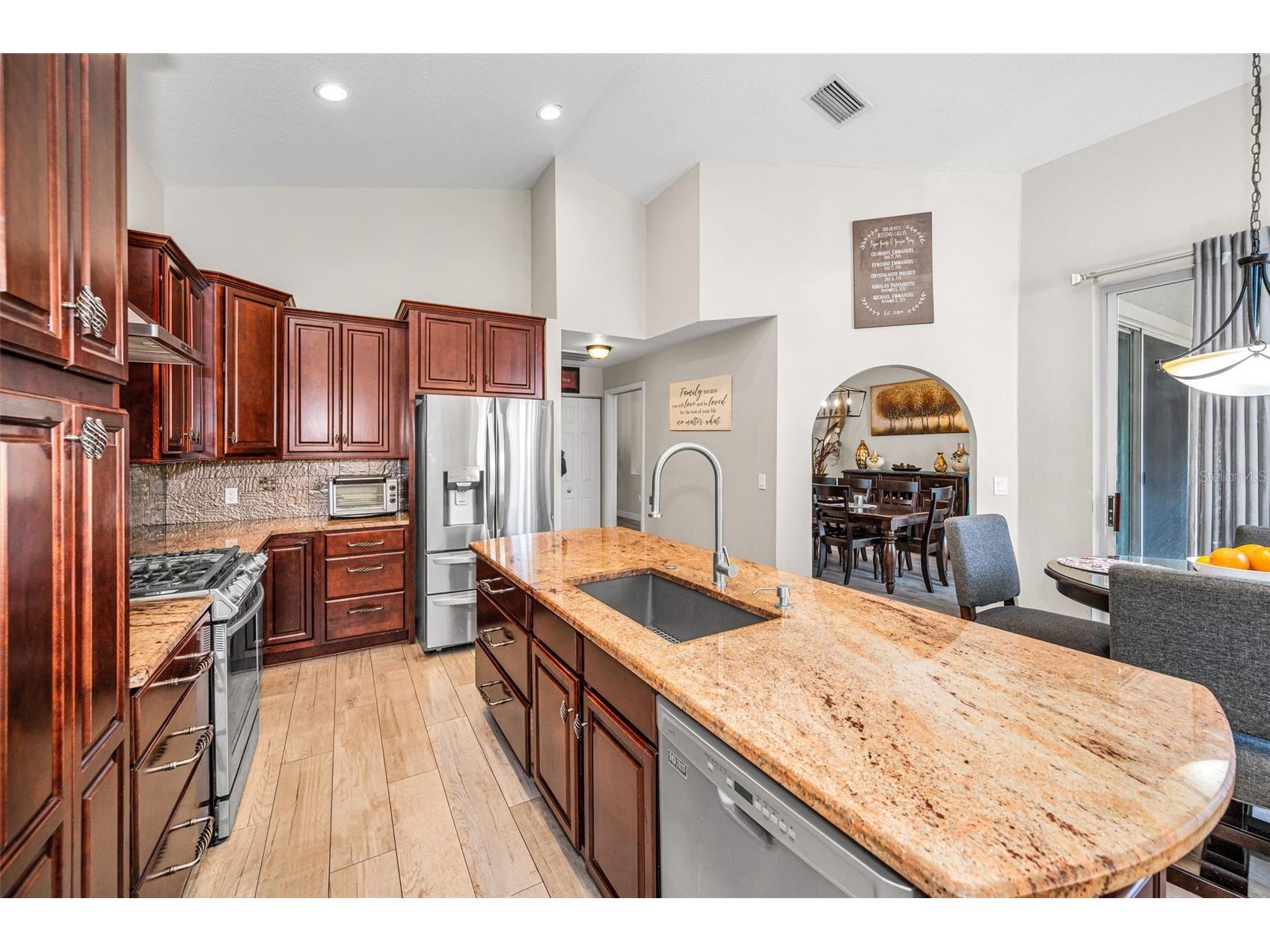 494 Village Drive Tarpon Springs FL 34689 TB8479388 image19