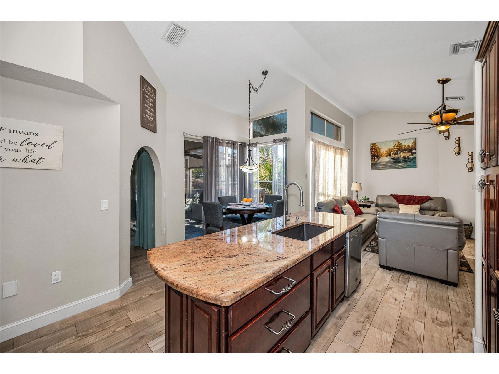 494 Village Drive Tarpon Springs FL 34689 TB8479388 image21