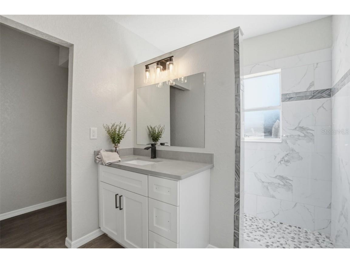 4940 Lakewood Drive Dade City FL 33523 W7881856 image22