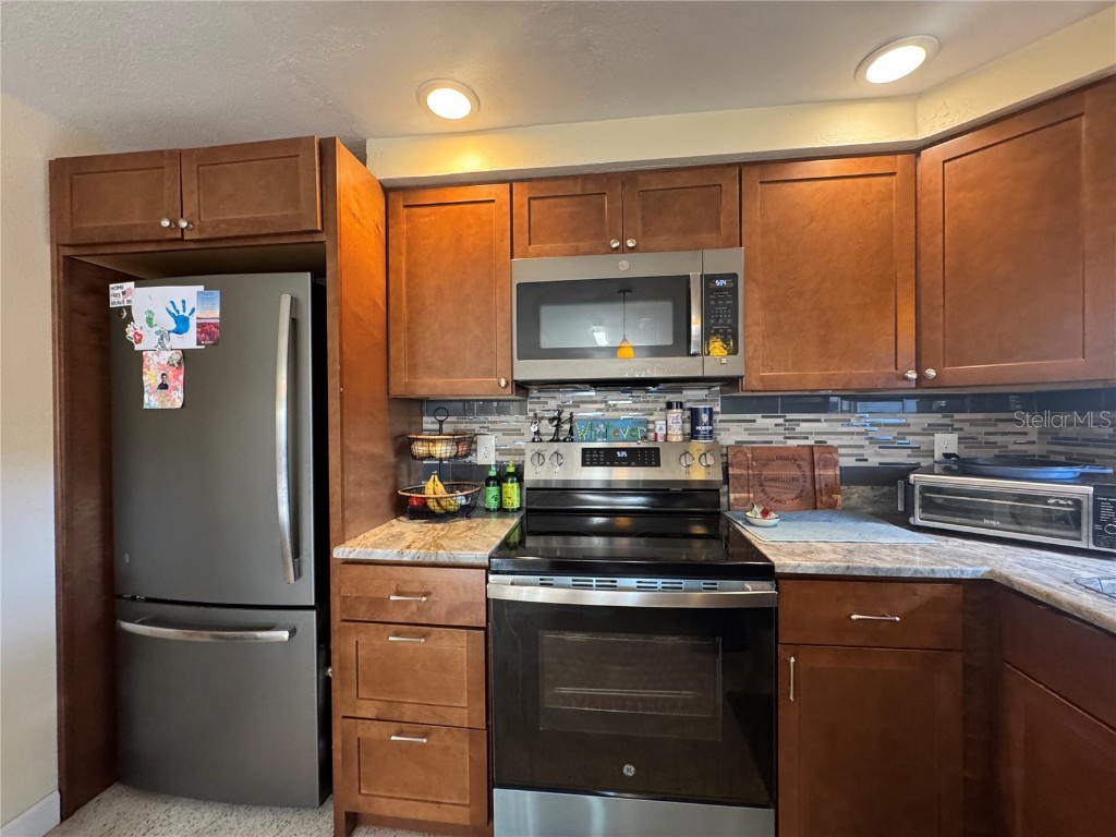 4940 Picture Avenue Holiday FL 34690 TB8442227 image13