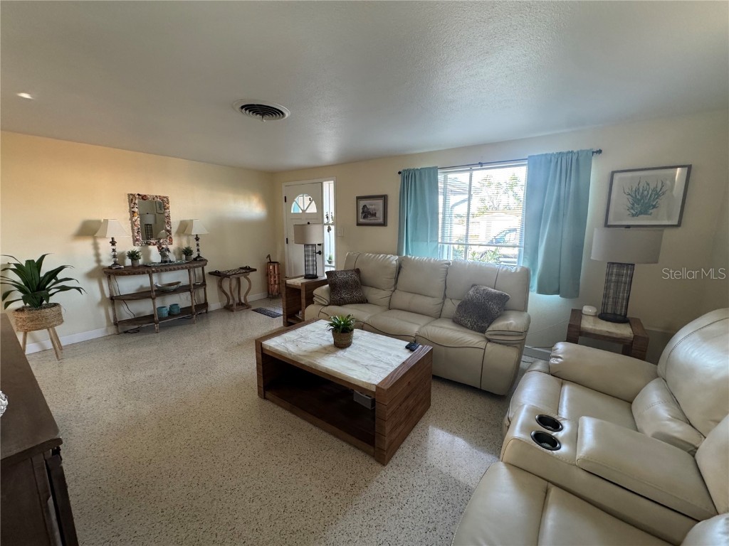4940 Picture Avenue Holiday FL 34690 TB8442227 image8