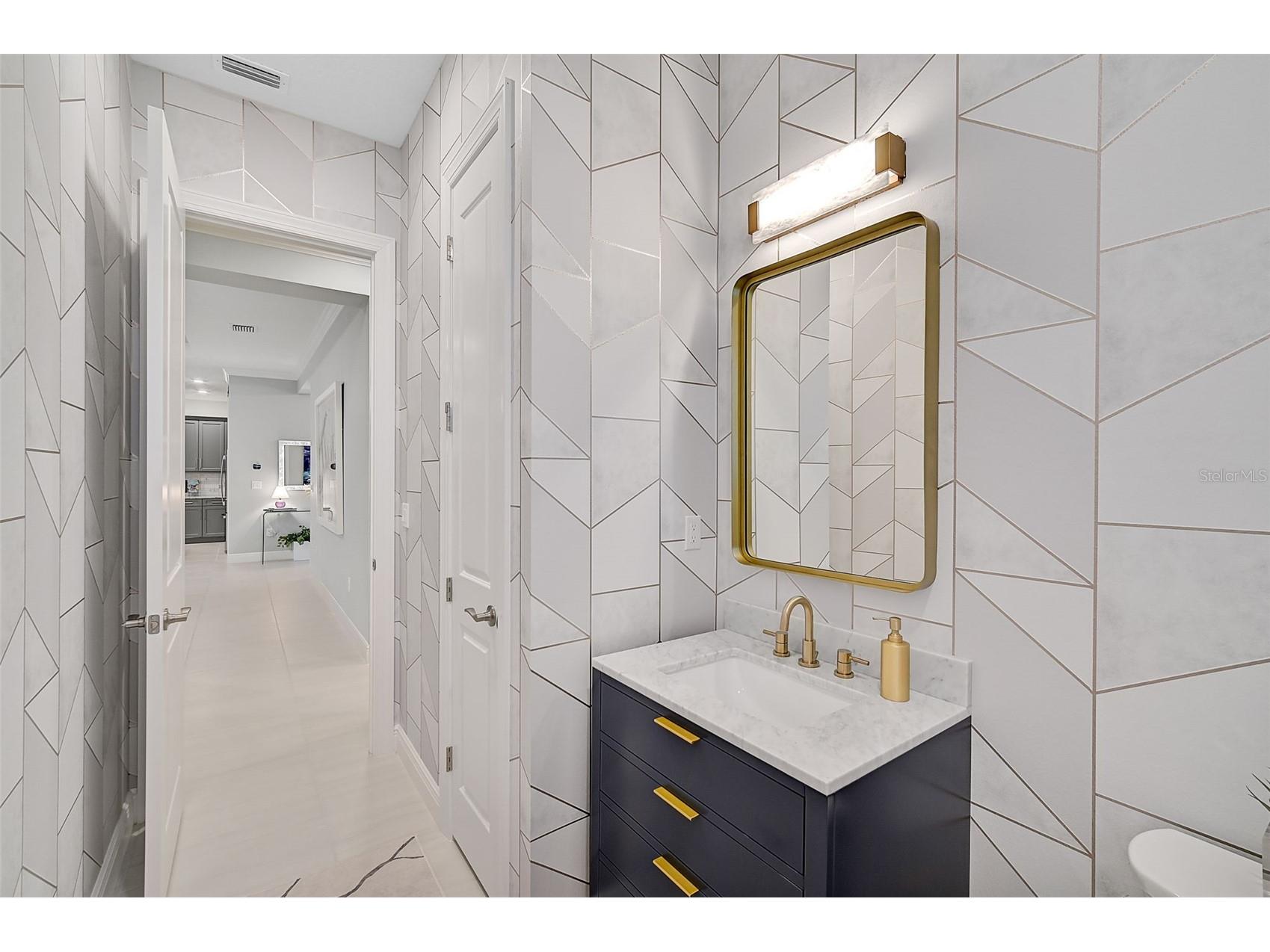 4940 Surfside Circle Bradenton FL 34211 A4690165 image14