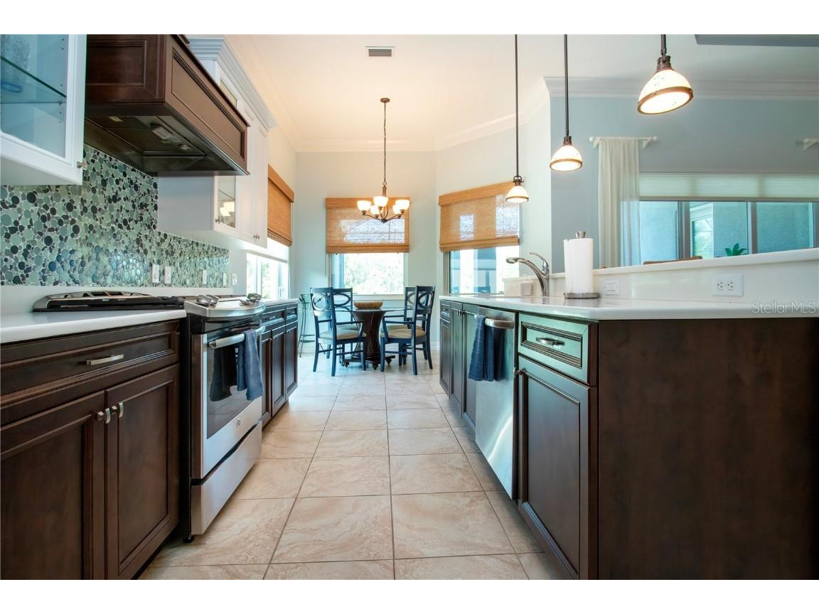 4940 Tobermory Way Bradenton FL 34211 - POND A4668192 image18