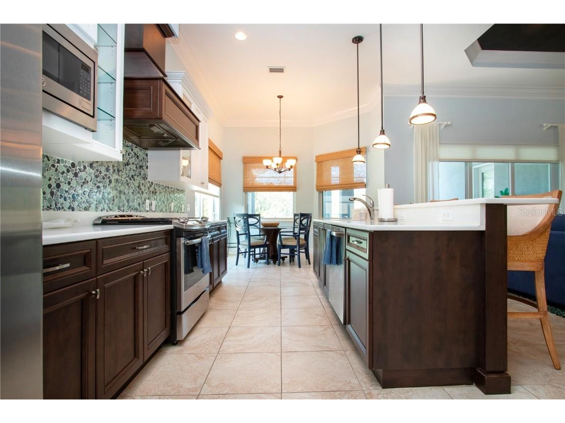 4940 Tobermory Way Bradenton FL 34211 - POND A4668192 image19