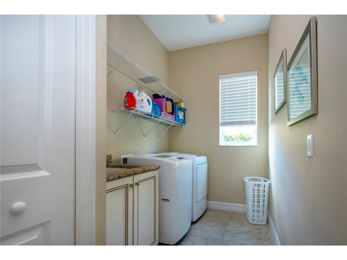 4940 Tobermory Way Bradenton FL 34211 - POND A4668192 image41