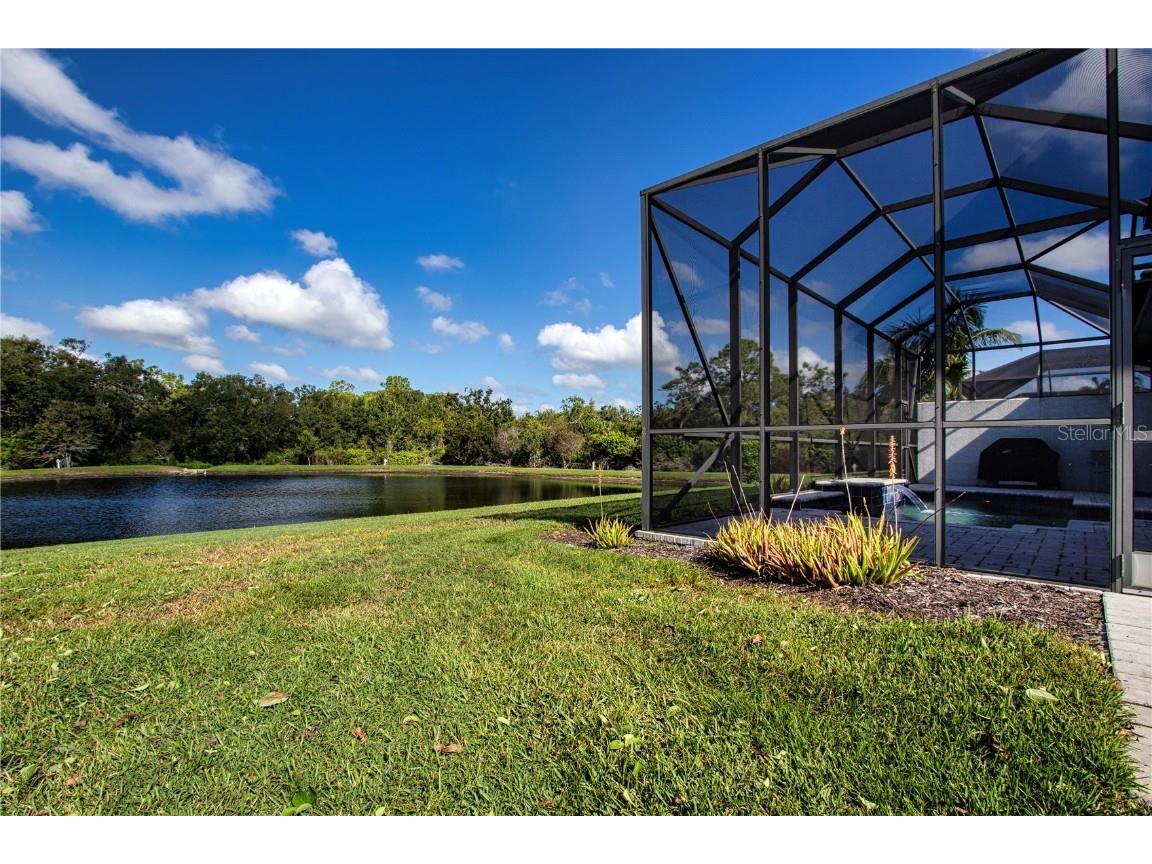 4940 Tobermory Way Bradenton FL 34211 - POND A4668192 image54