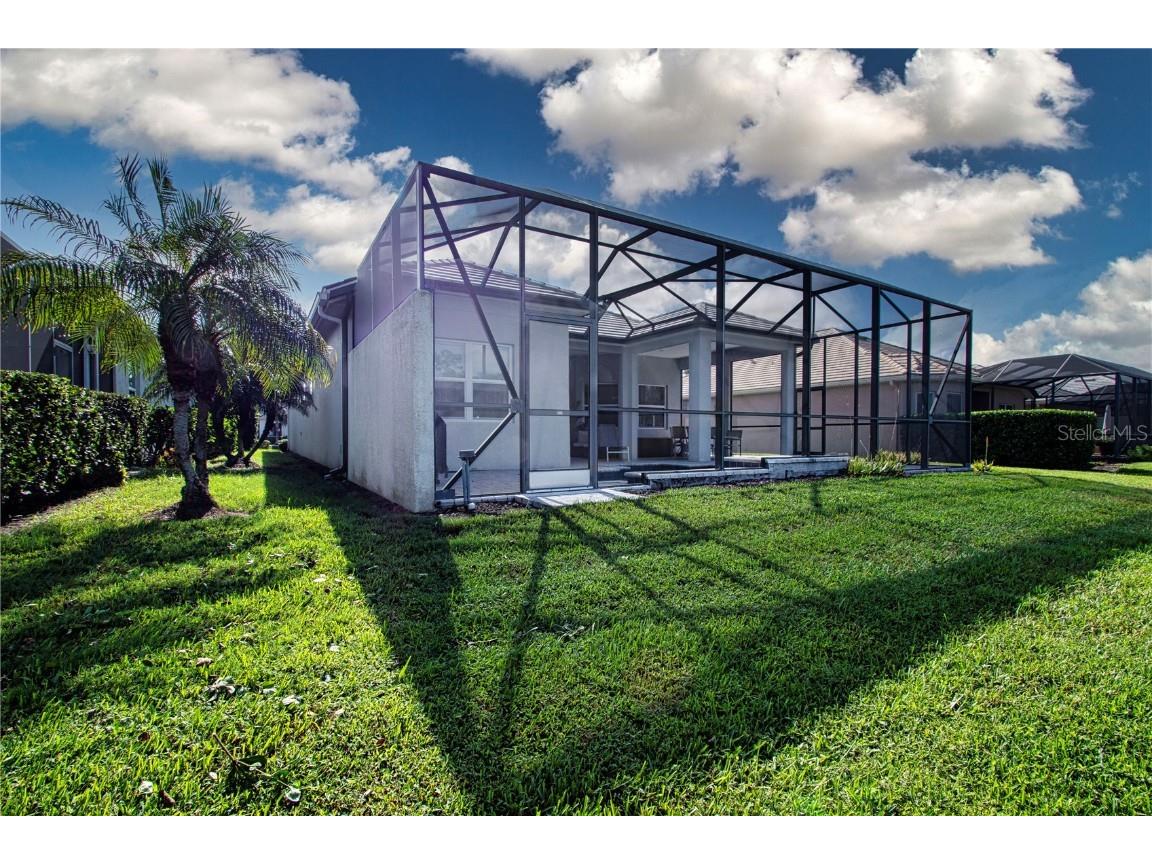 4940 Tobermory Way Bradenton FL 34211 - POND A4668192 image58