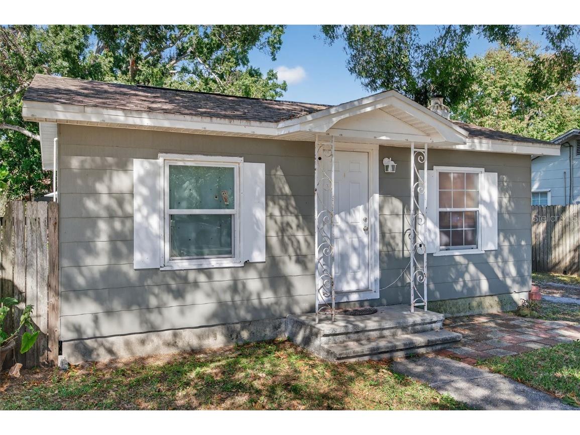 4941 43rd Avenue N Saint Petersburg FL 33709 TB8443056 image1