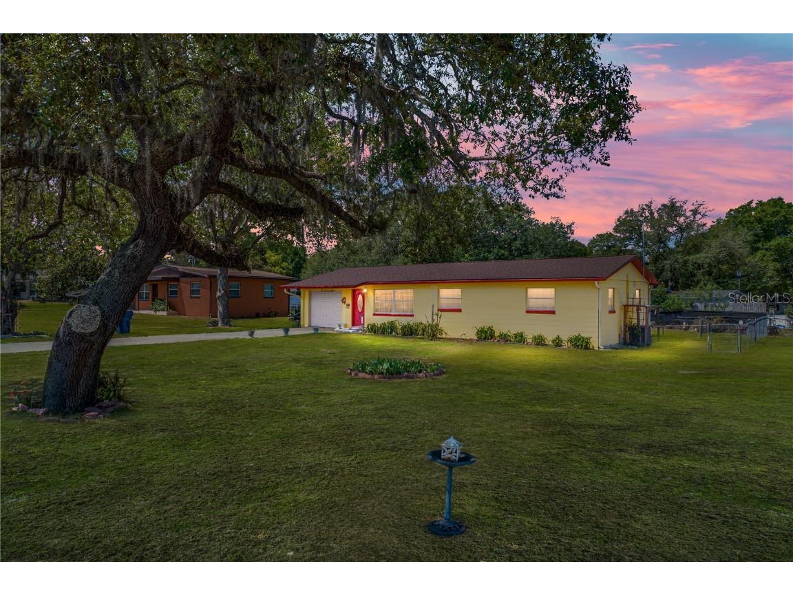 4941 Bobwhite Court Dade City FL 33523 T3437227 image1